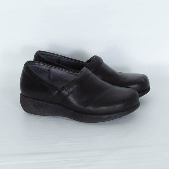 Grey's Anatomy Shoes - Greys Anatomy Black Slip On Softwalk Meredith Sport Nursing Clogs Womens Size 9